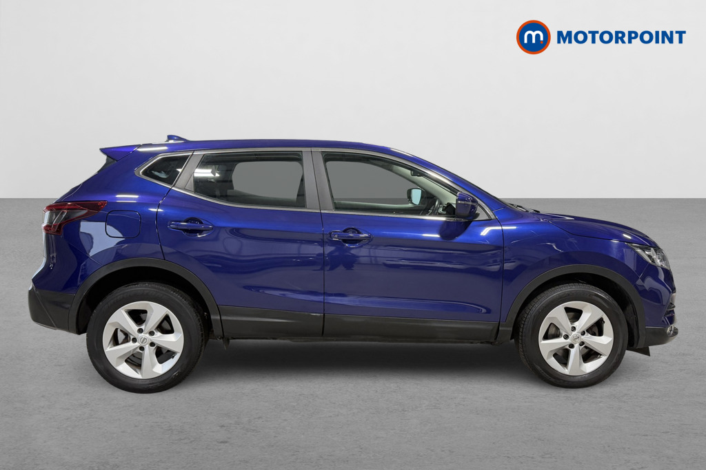 Nissan Qashqai Acenta Premium Automatic Petrol SUV - Stock Number (1604472) - Drivers side