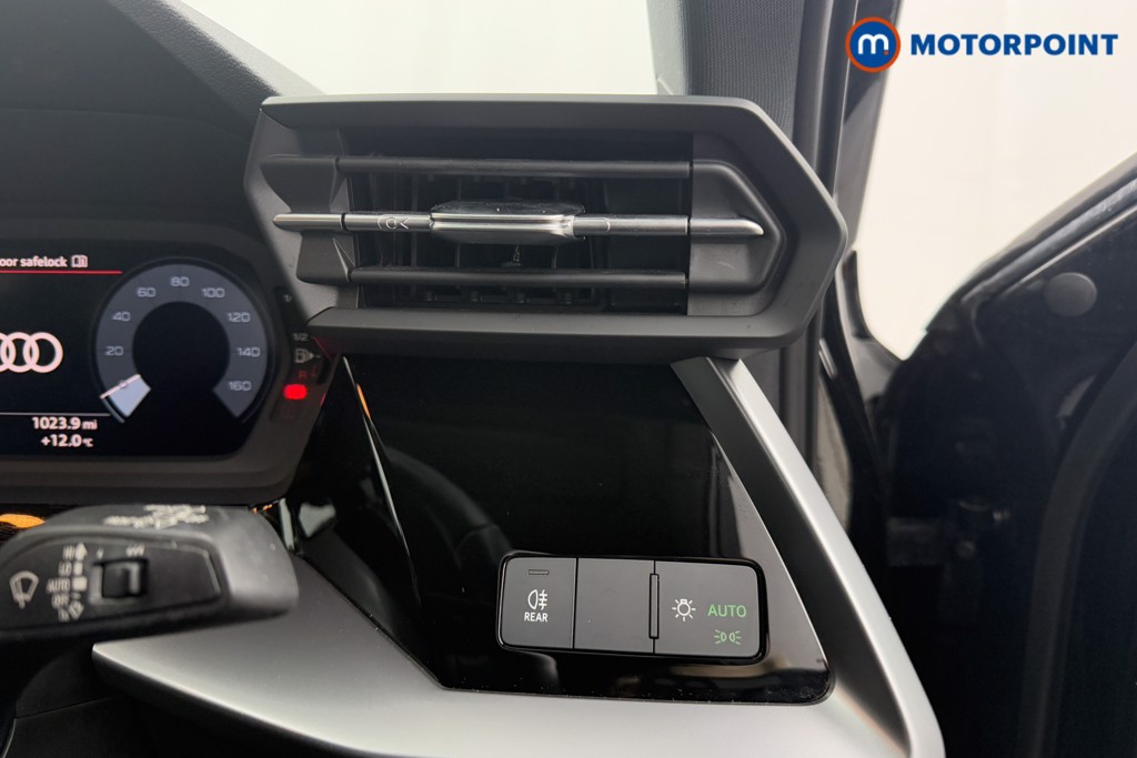 Audi A3 Technik Automatic Petrol Hatchback - Stock Number (1604787) - 17th supplementary image