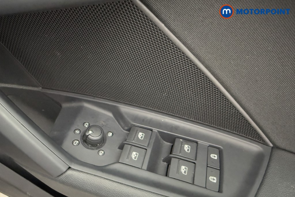 Audi A3 Technik Automatic Petrol Hatchback - Stock Number (1604787) - 19th supplementary image