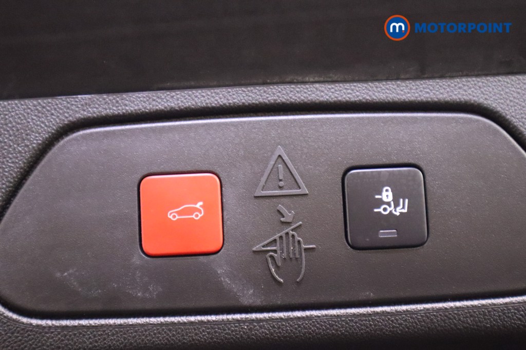 Vauxhall Grandland Ultimate Manual Petrol SUV - Stock Number (1604914) - 21st supplementary image