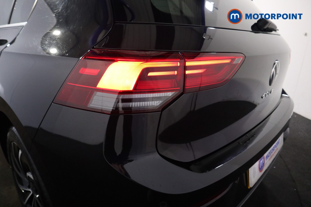 Volkswagen Golf Style Edition Manual Petrol Hatchback - Stock Number (1604921) - 26th supplementary image