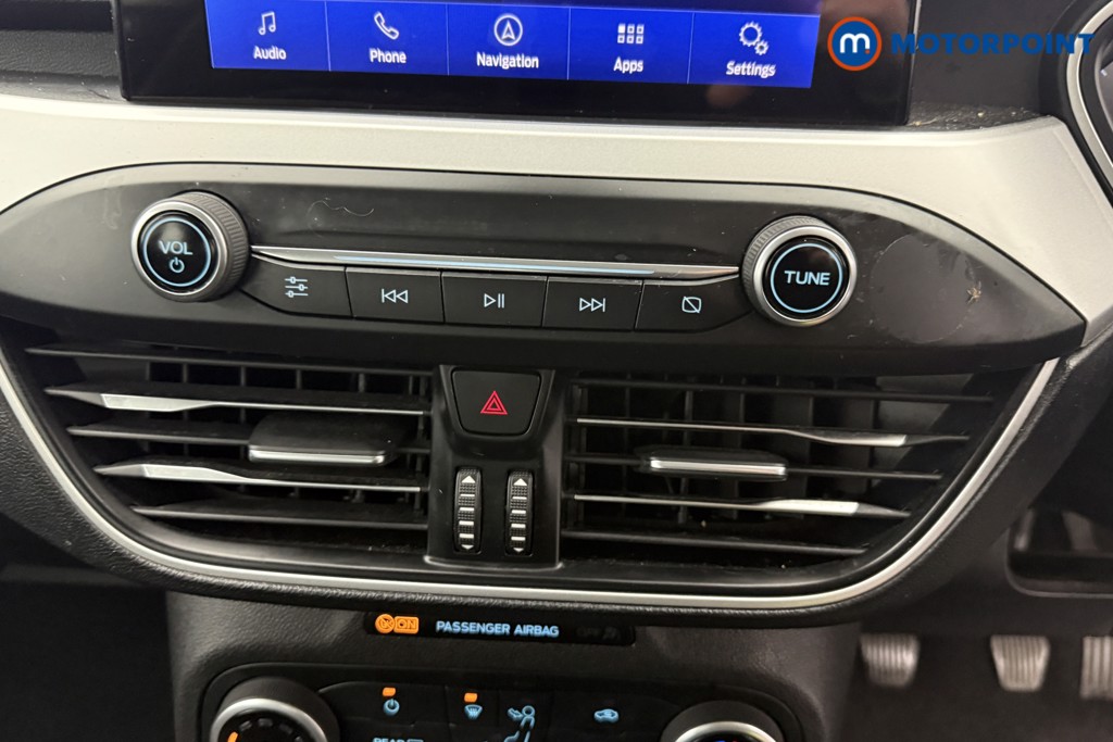 Ford Focus Zetec Manual Petrol Hatchback - Stock Number (1604924) - 11th supplementary image