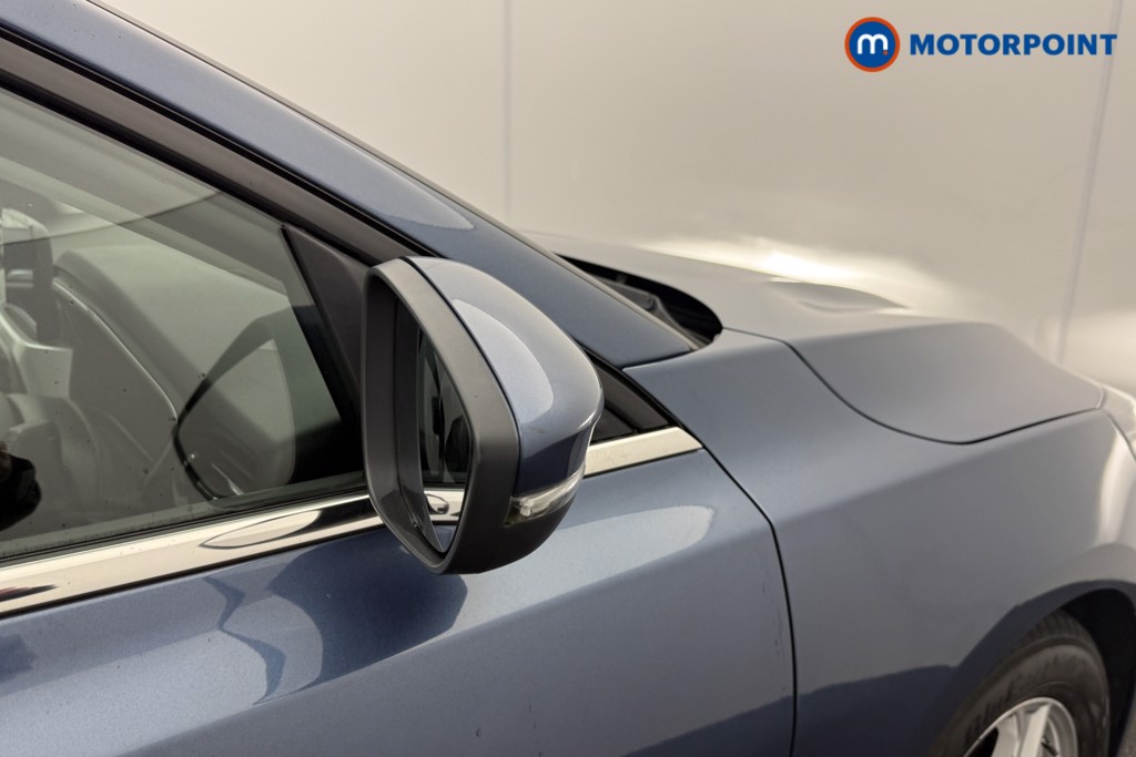 Ford Focus Zetec Manual Petrol Hatchback - Stock Number (1604924) - 19th supplementary image