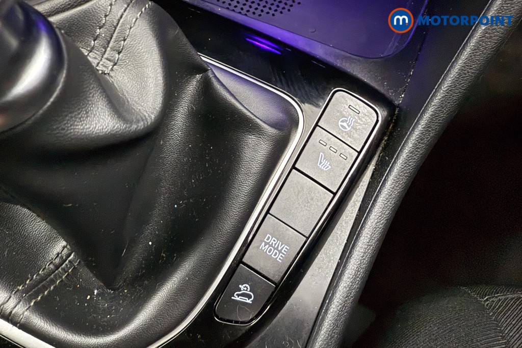 Hyundai Tucson Premium Manual Petrol SUV - Stock Number (1604957) - 13th supplementary image