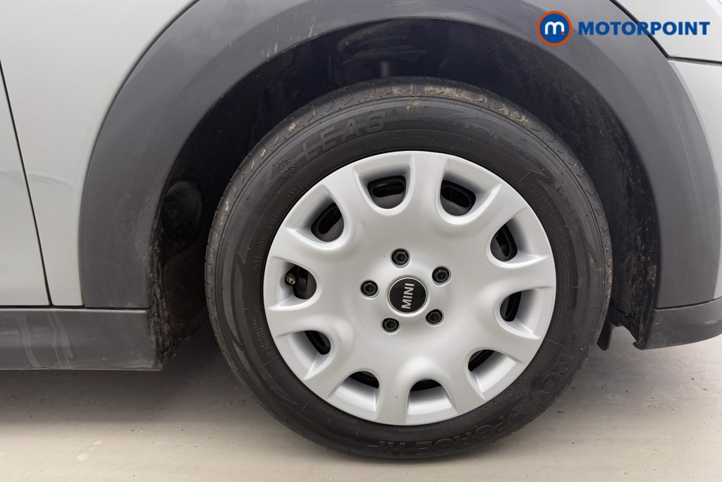 Mini Hatchback One Classic Manual Petrol Hatchback - Stock Number (1604978) - 31st supplementary image