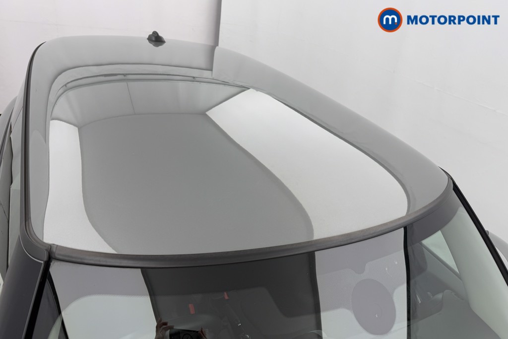 Mini Hatchback One Classic Manual Petrol Hatchback - Stock Number (1604978) - 32nd supplementary image