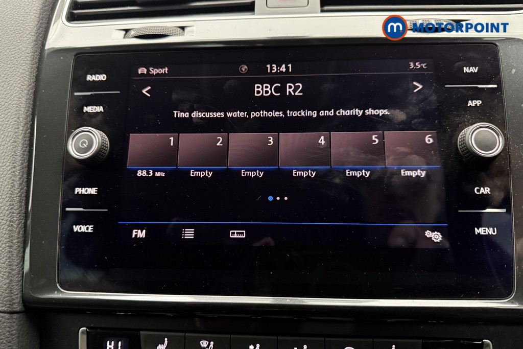 Volkswagen Golf Match Edition Manual Petrol Hatchback - Stock Number (1605065) - 4th supplementary image