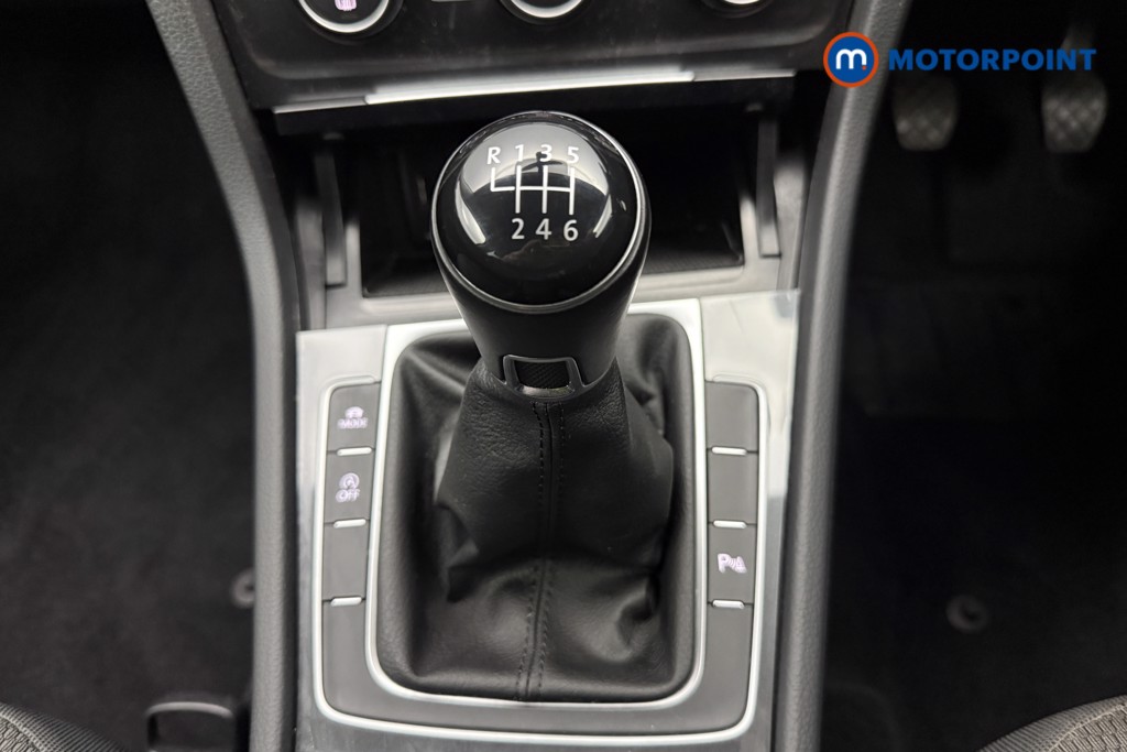 Volkswagen Golf Match Edition Manual Petrol Hatchback - Stock Number (1605065) - 7th supplementary image