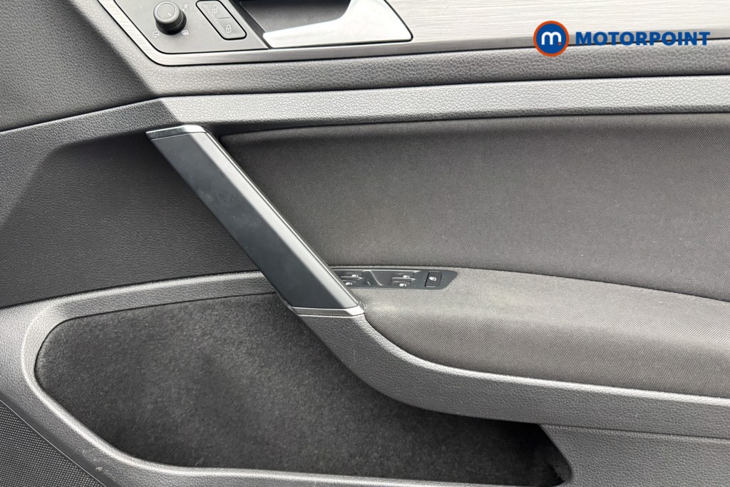 Volkswagen Golf Match Edition Manual Petrol Hatchback - Stock Number (1605065) - 18th supplementary image