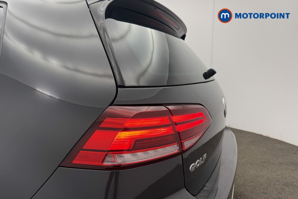 Volkswagen Golf Match Edition Manual Petrol Hatchback - Stock Number (1605065) - 28th supplementary image