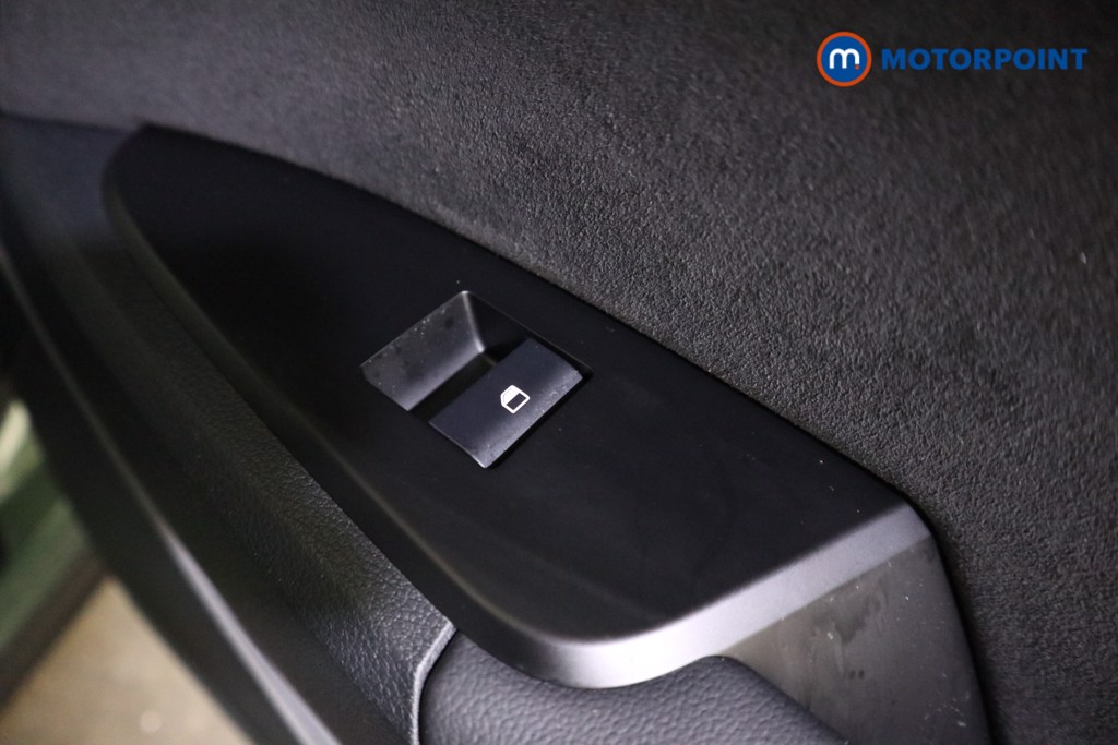 KIA Sportage Gt-Line Automatic Petrol-Electric Hybrid SUV - Stock Number (1605169) - 20th supplementary image