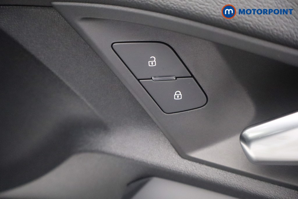 Audi A3 S Line Automatic Petrol Plug-In Hybrid Hatchback - Stock Number (1605374) - 14th supplementary image