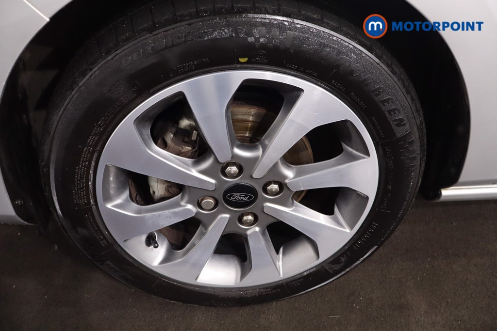 Ford Fiesta Trend Manual Petrol Hatchback - Stock Number (1605439) - 12th supplementary image