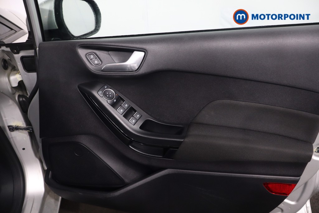 Ford Fiesta Trend Manual Petrol Hatchback - Stock Number (1605439) - 23rd supplementary image
