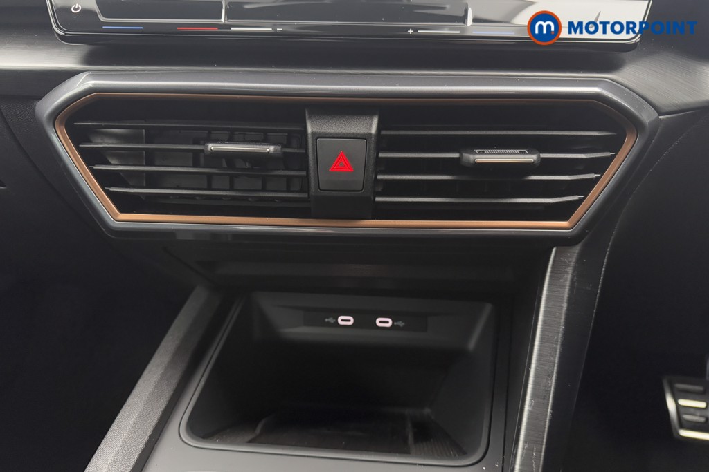 Cupra Formentor VZ2 Automatic Petrol Plug-In Hybrid SUV - Stock Number (1605491) - 13th supplementary image