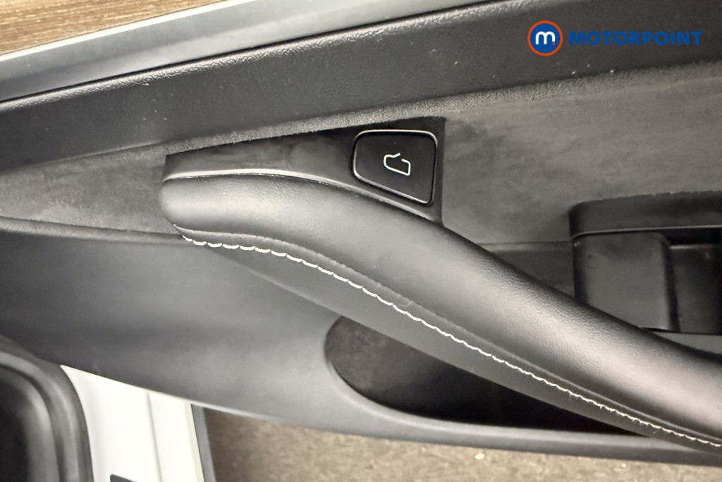 Tesla Model Y Rwd 5Dr Auto Automatic Electric SUV - Stock Number (1605525) - 23rd supplementary image