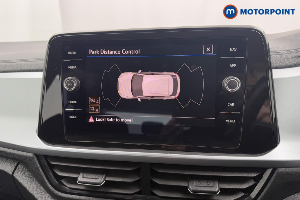 Volkswagen T-Roc Life Manual Petrol SUV - Stock Number (1605553) - 12th supplementary image