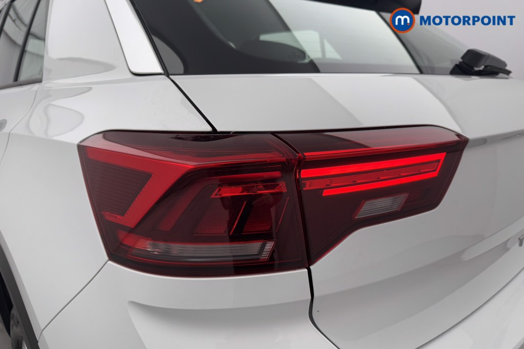Volkswagen T-Roc Life Manual Petrol SUV - Stock Number (1605553) - 28th supplementary image
