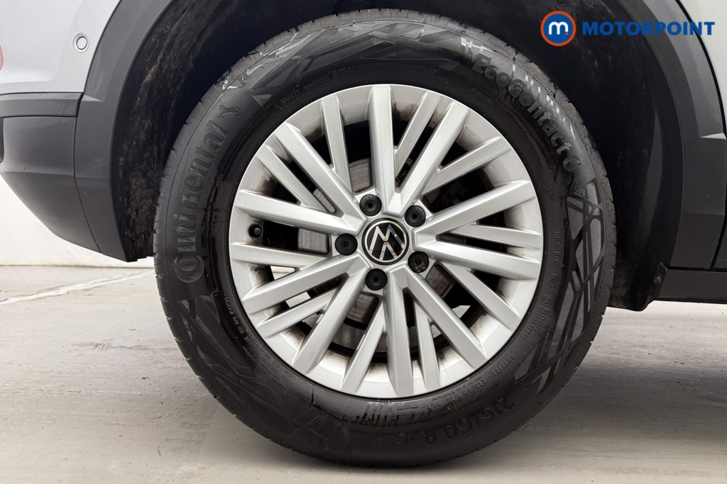 Volkswagen T-Roc Life Automatic Petrol SUV - Stock Number (1605569) - 28th supplementary image