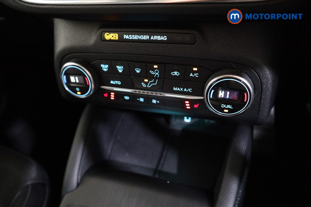 Ford Focus Active X Automatic Diesel Hatchback - Stock Number (1605599) - 8th supplementary image
