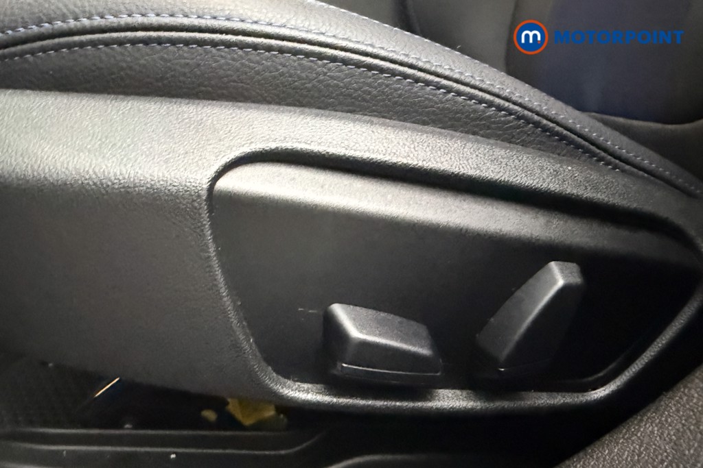 BMW 1 Series M Sport Automatic Petrol Hatchback - Stock Number (1605788) - 19th supplementary image