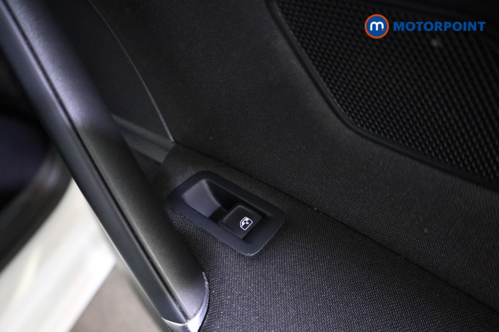 Volkswagen Golf Match Manual Petrol Hatchback - Stock Number (1606400) - 16th supplementary image