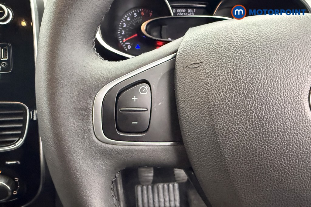 Renault Clio Dynamique Nav Manual Petrol Hatchback - Stock Number (1606478) - 12th supplementary image