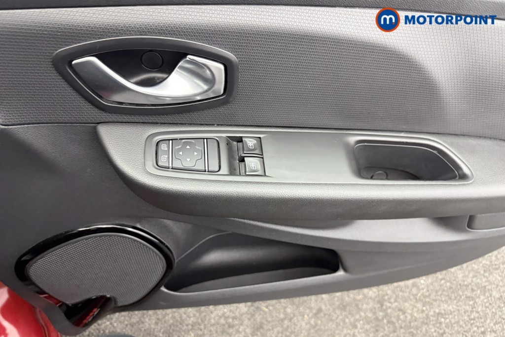 Renault Clio Dynamique Nav Manual Petrol Hatchback - Stock Number (1606478) - 15th supplementary image