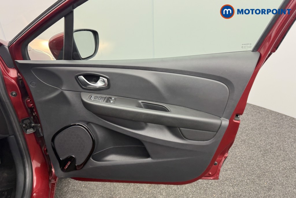 Renault Clio Dynamique Nav Manual Petrol Hatchback - Stock Number (1606478) - 16th supplementary image