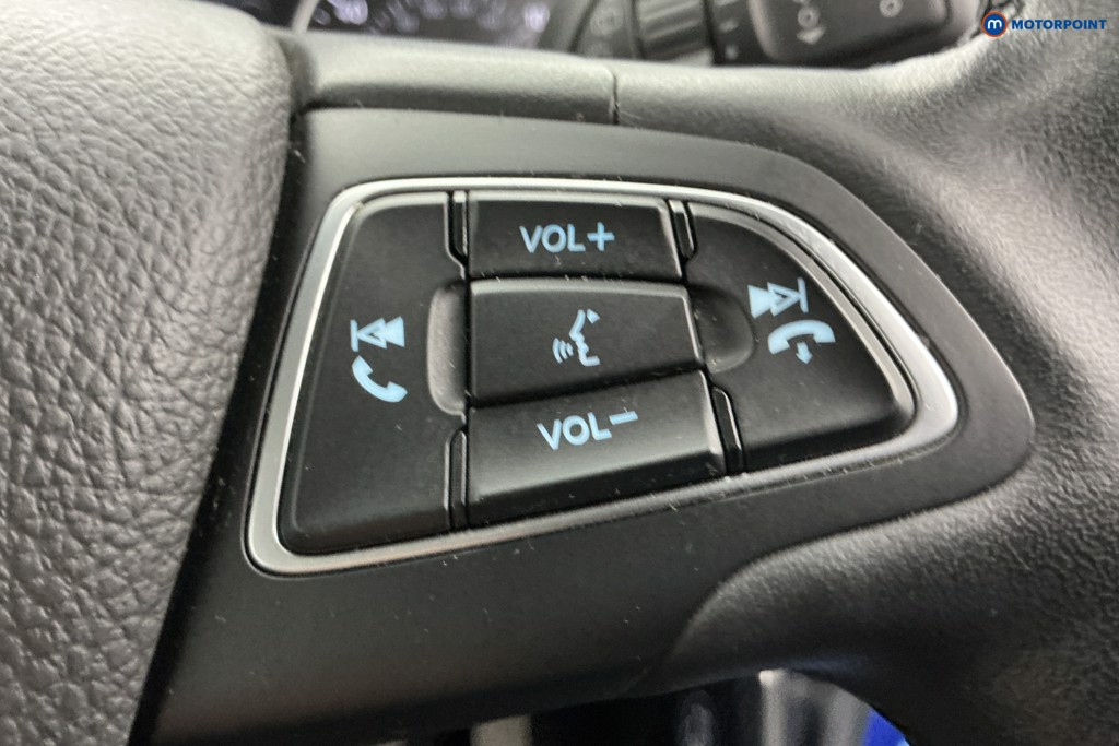 Ford Ecosport Titanium Manual Petrol SUV - Stock Number (1606676) - 26th supplementary image