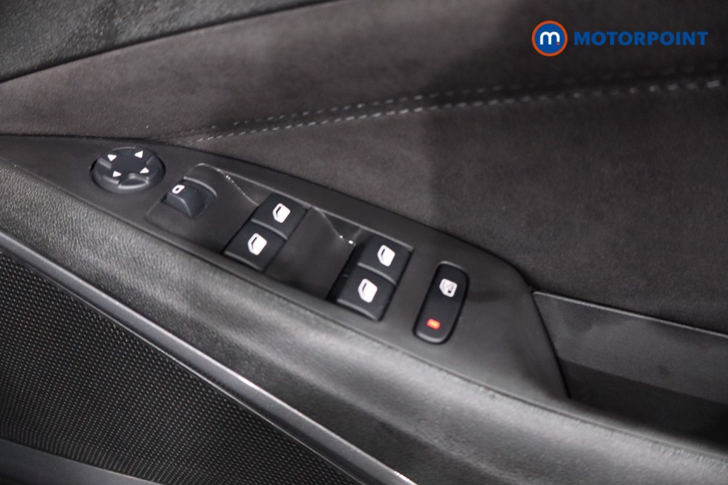 Vauxhall Crossland Ultimate Automatic Petrol SUV - Stock Number (1606995) - 22nd supplementary image