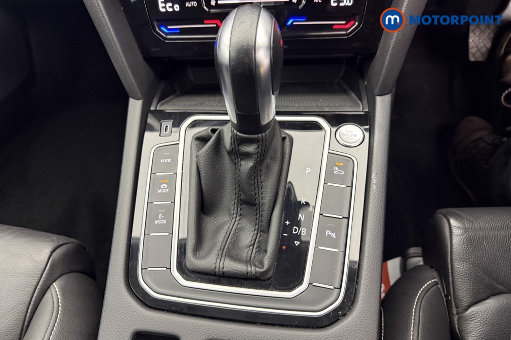 Volkswagen Passat Gte Advance Automatic Petrol Plug-In Hybrid Estate - Stock Number (1607034) - 12th supplementary image