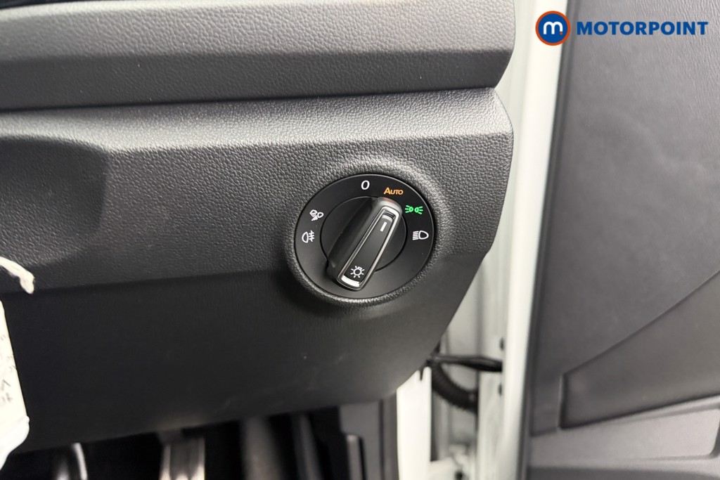 Volkswagen T-Roc Black Edition Automatic Petrol SUV - Stock Number (1607086) - 16th supplementary image