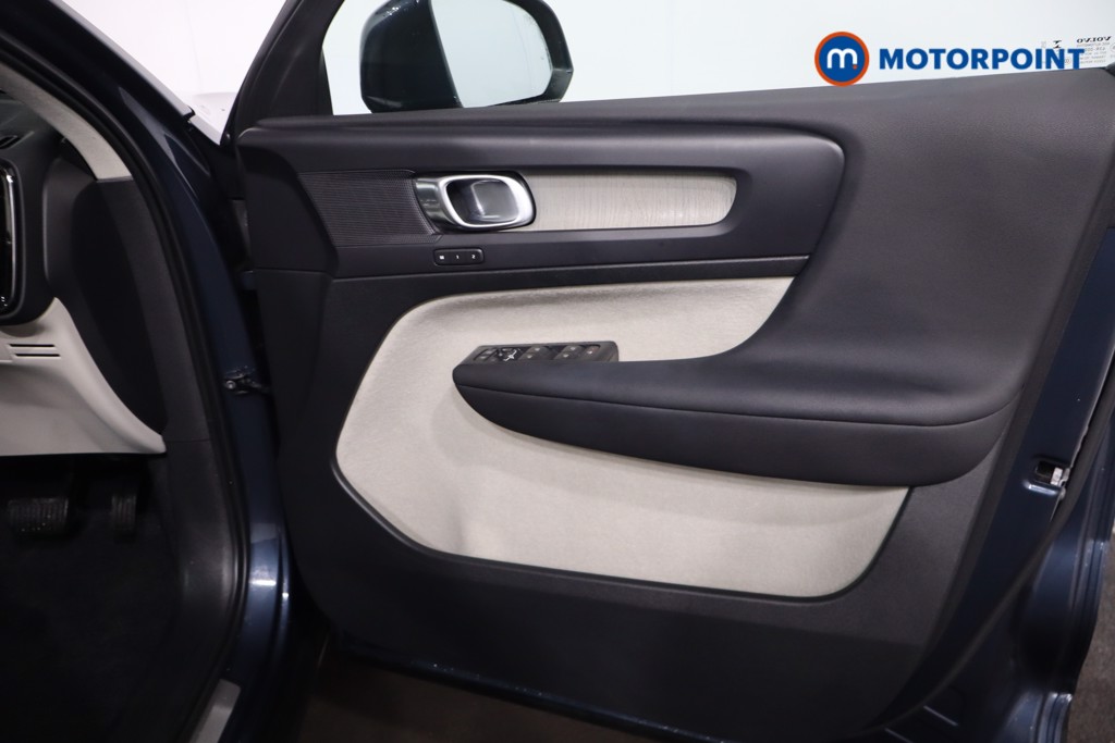 Volvo Xc40 Inscription Pro Automatic Petrol SUV - Stock Number (1607183) - 21st supplementary image