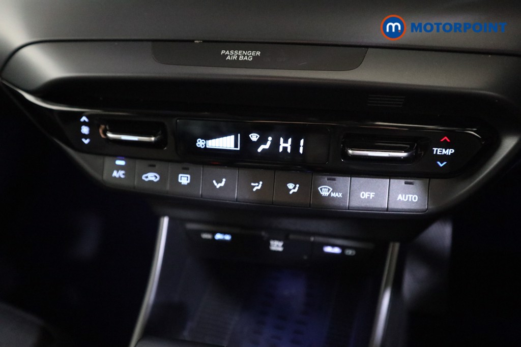 Hyundai Bayon Premium Automatic Petrol SUV - Stock Number (1607225) - 7th supplementary image