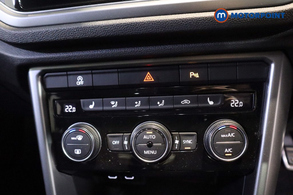 Volkswagen T-Roc Active Manual Petrol SUV - Stock Number (1607238) - 5th supplementary image