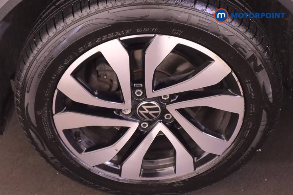 Volkswagen T-Roc Active Manual Petrol SUV - Stock Number (1607238) - 24th supplementary image