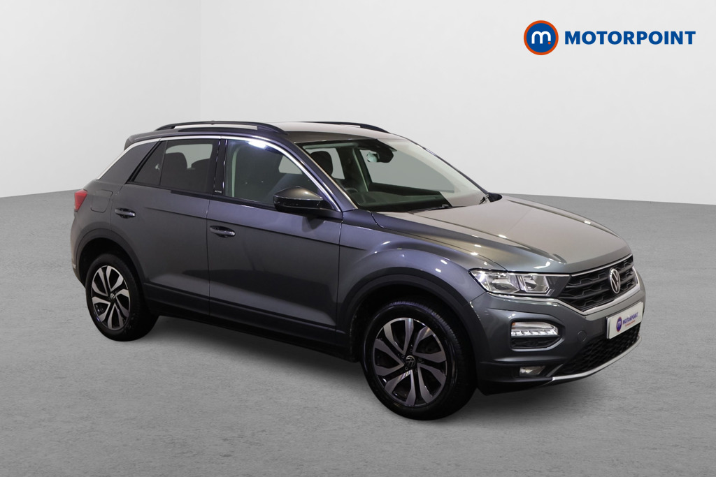 Volkswagen T-Roc Active Manual Petrol SUV - Stock Number (1607238) - Drivers side front corner