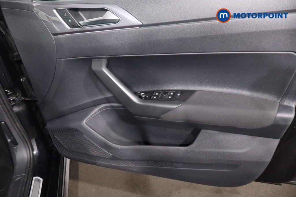 Volkswagen Polo R-Line Automatic Petrol Hatchback - Stock Number (1607261) - 24th supplementary image