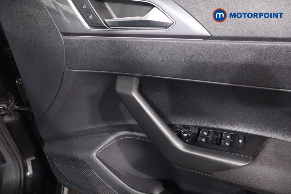 Volkswagen Polo R-Line Automatic Petrol Hatchback - Stock Number (1607261) - 25th supplementary image