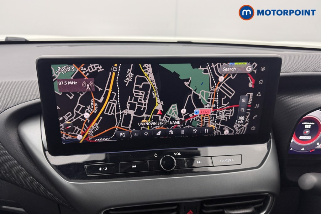 Nissan Juke N-Connecta Automatic Petrol SUV - Stock Number (1607332) - 2nd supplementary image