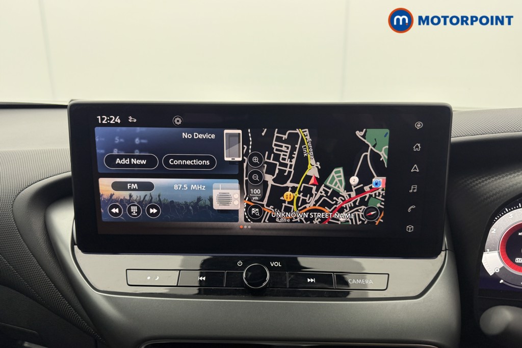 Nissan Juke N-Connecta Automatic Petrol SUV - Stock Number (1607332) - 9th supplementary image