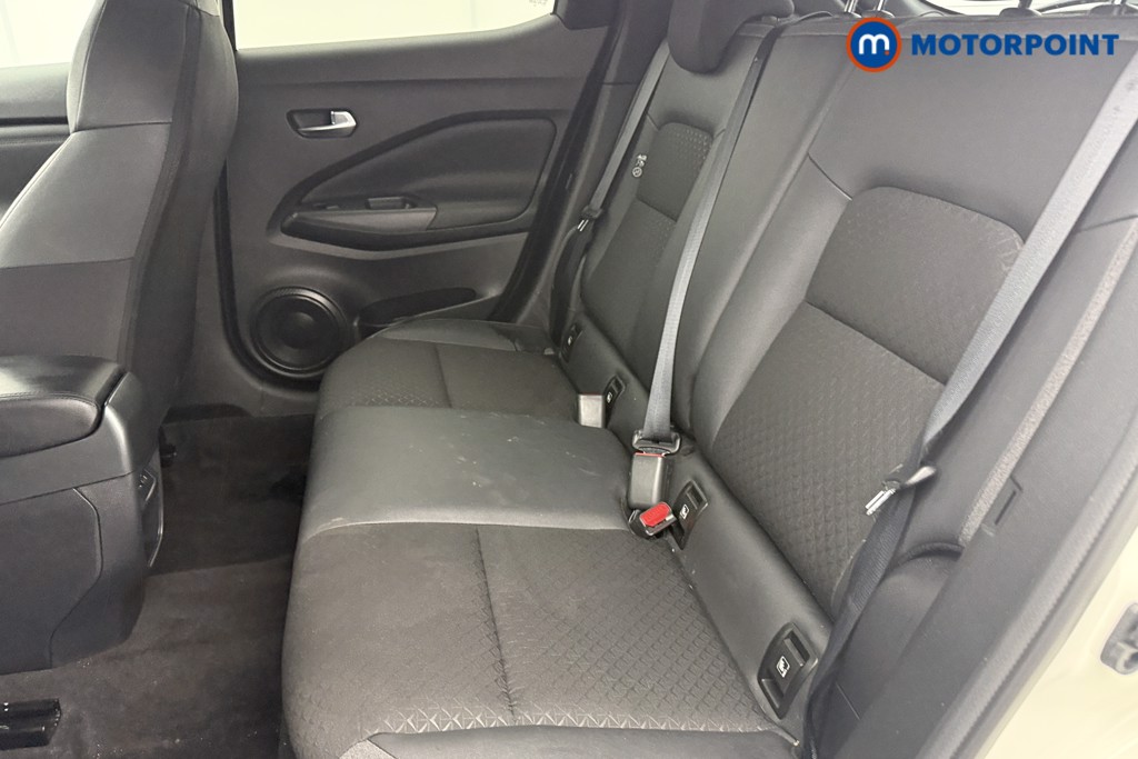 Nissan Juke N-Connecta Automatic Petrol SUV - Stock Number (1607332) - 22nd supplementary image