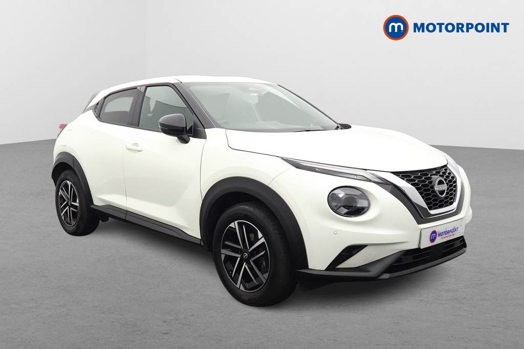 Nissan Juke N-Connecta Automatic Petrol SUV - Stock Number (1607332) - Drivers side front corner