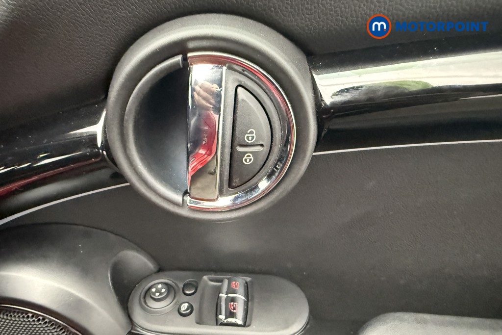 Mini Hatchback Cooper S Sport Automatic Petrol Hatchback - Stock Number (1607340) - 19th supplementary image
