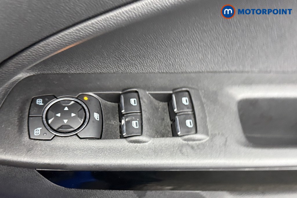 Ford Ecosport Active Manual Petrol SUV - Stock Number (1607428) - 16th supplementary image