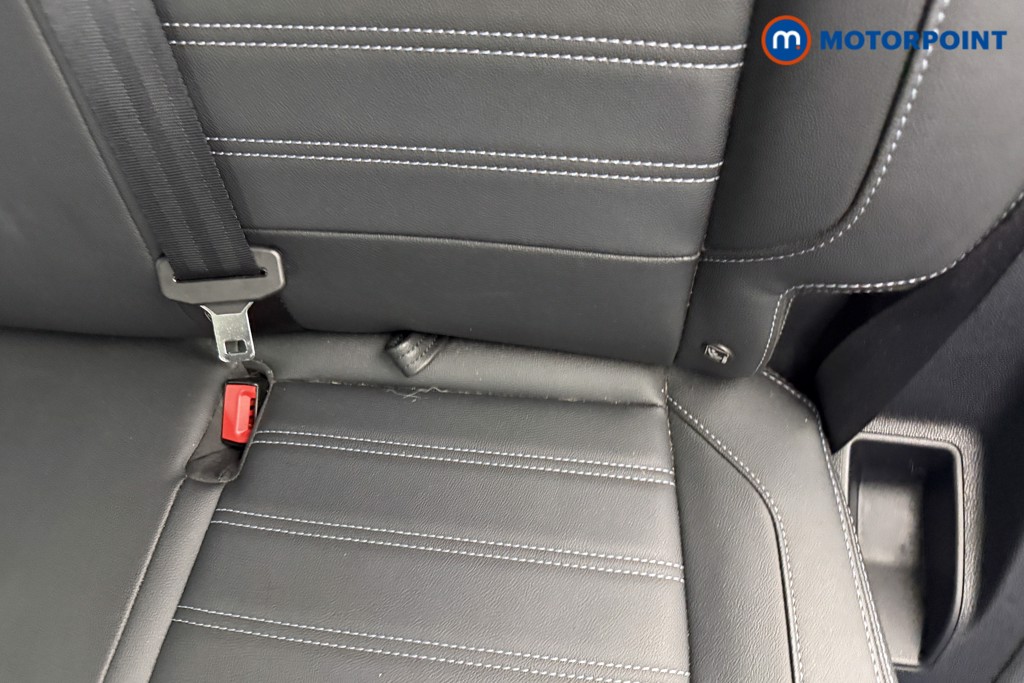 Ford Ecosport Active Manual Petrol SUV - Stock Number (1607428) - 23rd supplementary image