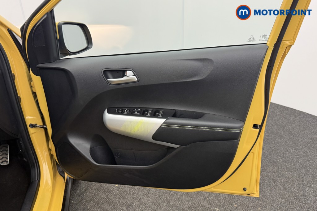 KIA Picanto X-Line S Automatic Petrol Hatchback - Stock Number (1607430) - 16th supplementary image