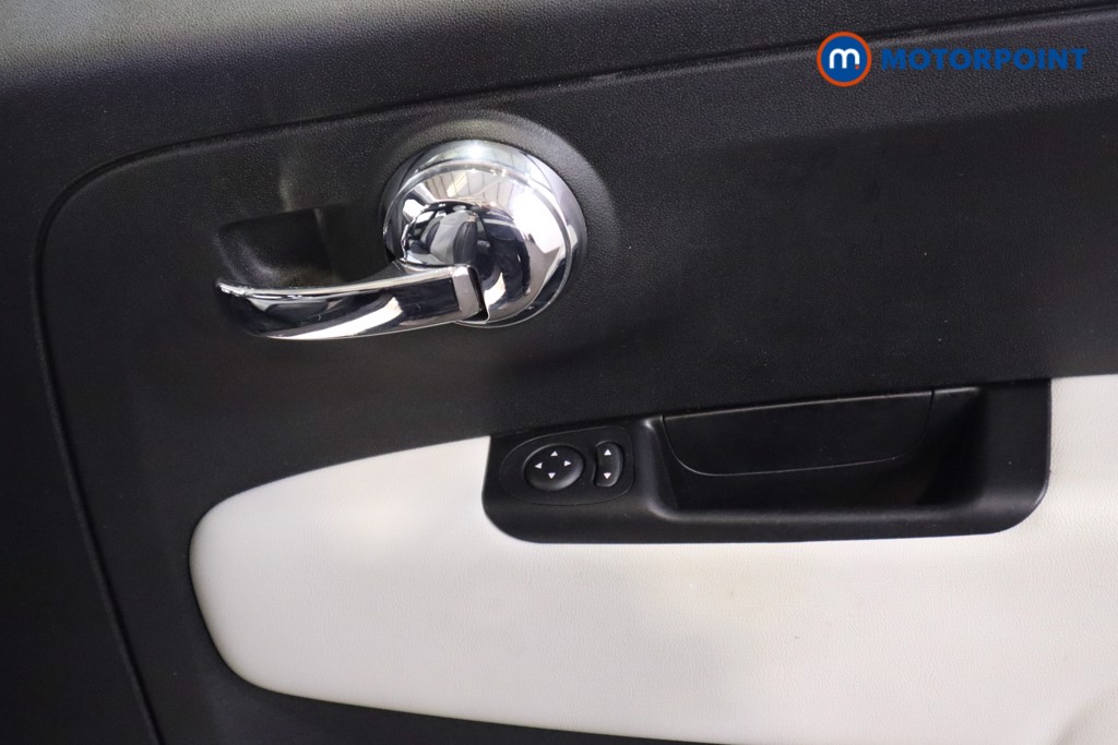 Fiat 500 Dolcevita Manual Petrol Hatchback - Stock Number (1607558) - 10th supplementary image