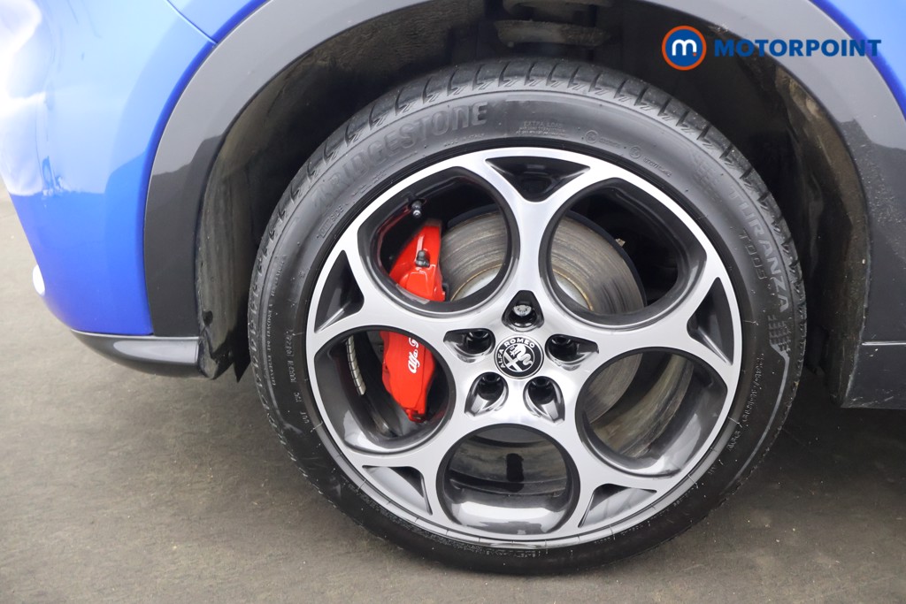 Alfa Romeo Tonale Veloce Automatic Petrol Plug-In Hybrid SUV - Stock Number (1607632) - 15th supplementary image